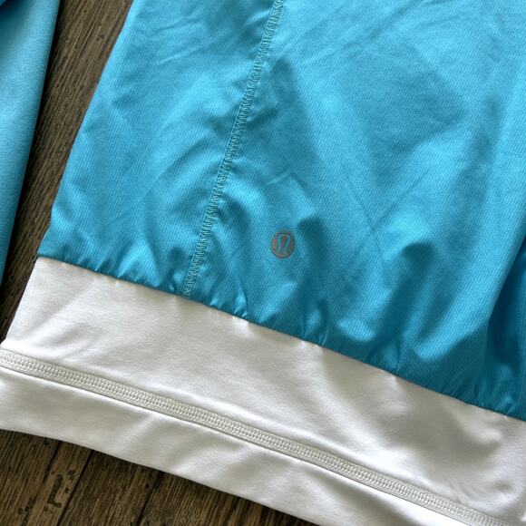 Lululemon Athletica Track Attack Running Zip Jacket Size 4 - Picture 5 of 14